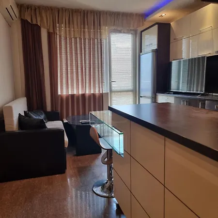 Apartamento ломбарди *