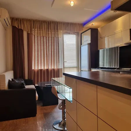 Apartamento ломбарди *